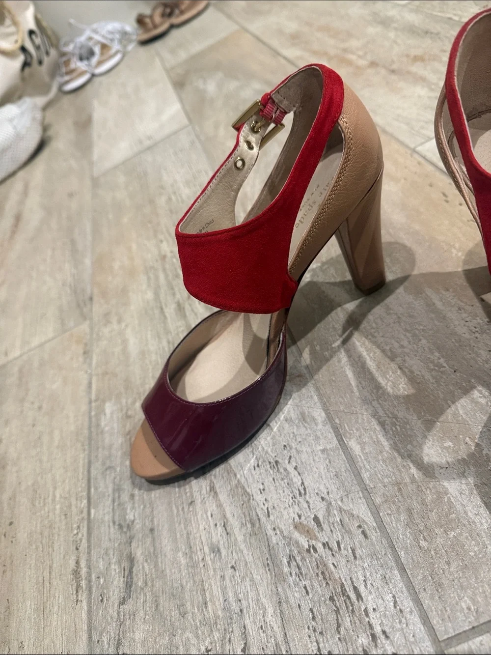 Kate Spade Women’s Red Suede & Burgundy Leather High Heel Sandals Size 8 GUC
